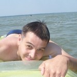 Petr, 44