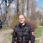 Nik, 42