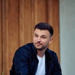 Artur, 41