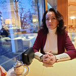 Людмила, 51
