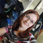 Aino, 37 (5 , 0 )