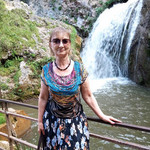 Маленькая, 72