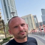 Max, 36
