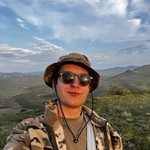 Макс, 25